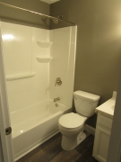 Real Estate -  1 Bedroom Vista Heights, Kirksville, Missouri - Bathroom