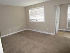 Real Estate -  2105 S. Franklin, Kirksville, Missouri - Living Room